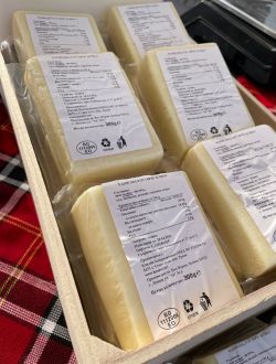 Кашкавал от овче мляко