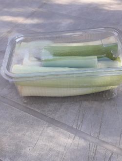 Праз лук, кутия